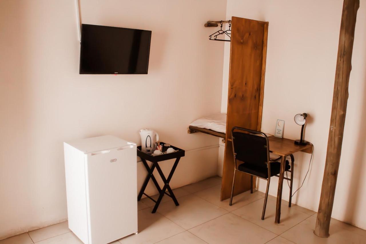 Leeville Guesthouse Kasane Kültér fotó