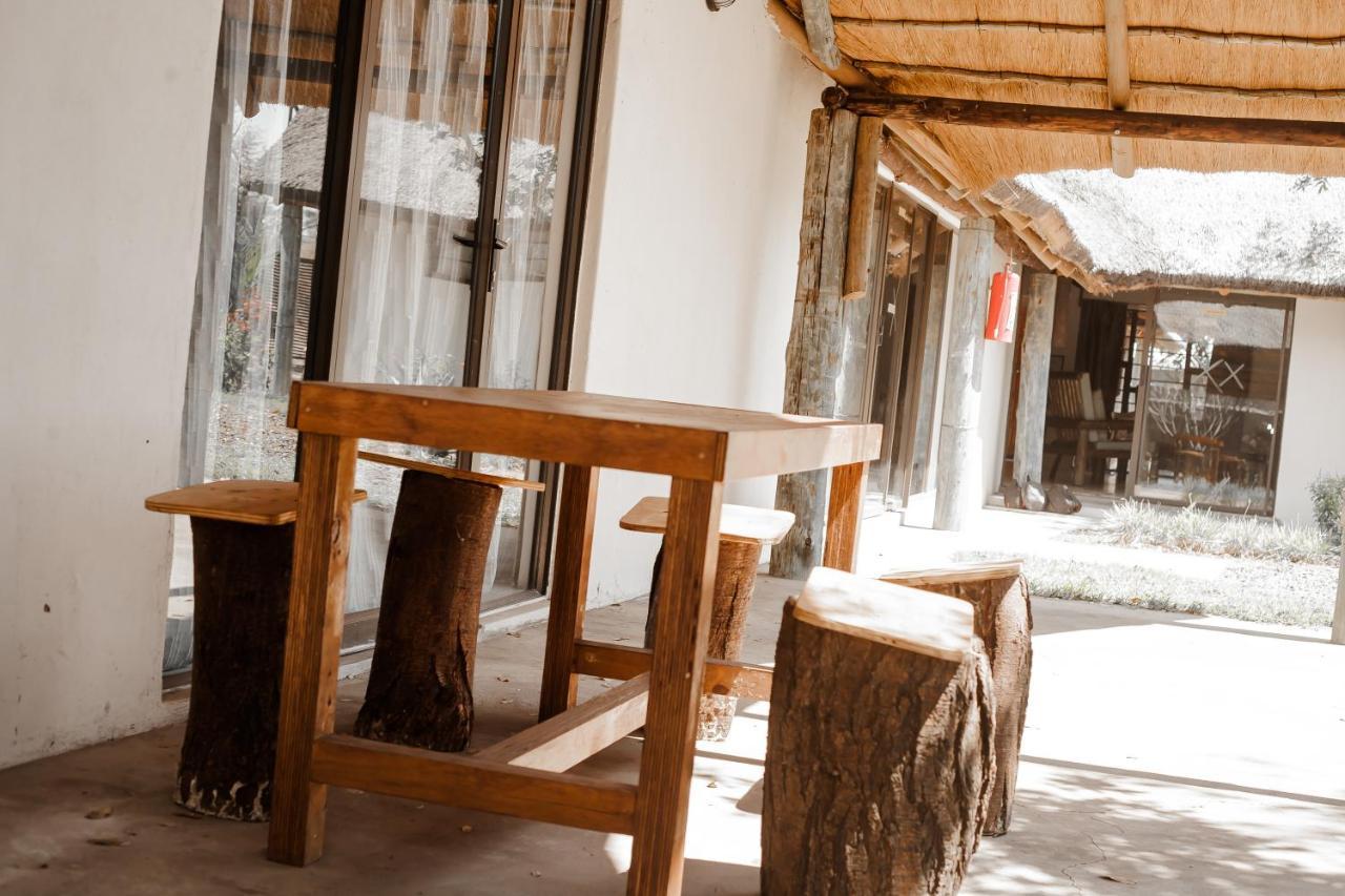 Leeville Guesthouse Kasane Kültér fotó